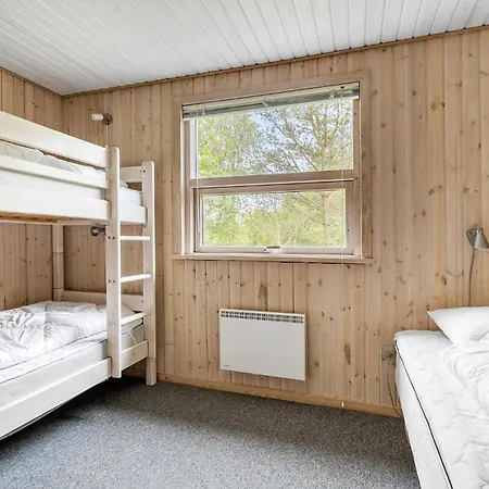 Holiday home 3 Bedroom Beautiful In Ringkobing
