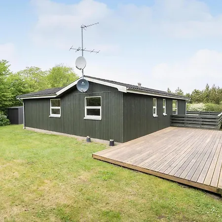 بيت للعطل 3 Bedroom Beautiful In