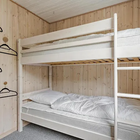 3 Bedroom Beautiful In * Ringkøbing