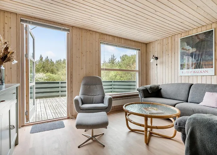 3 Bedroom Beautiful In Ringkøbing